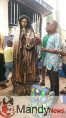 Lady Sets Virgin Mary’s Statue Ablaze After Morning Mass In Enugu (Pics) 2 04fd97b9 3e17 4c26 917b 87ff4a39820e1220431683