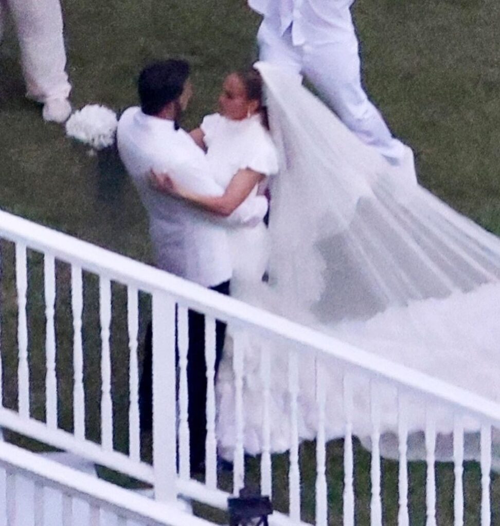 Jennifer Lopez And Ben Affleck Wedding Pictures 2022